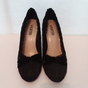 Black Heels with Trim